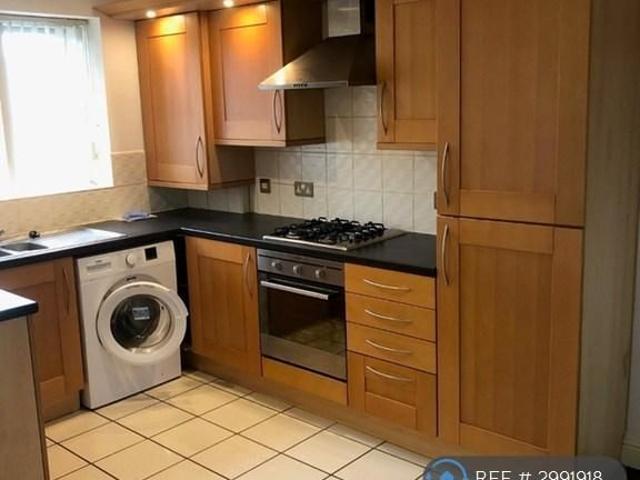 Apartment for rent in Oakwell, South Yorkshire