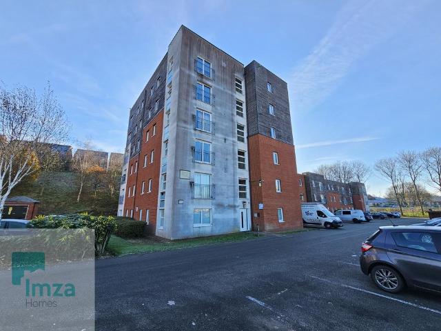 Flat for rent in Burslem, Stoke-on-Trent