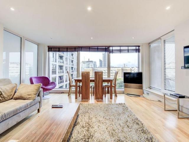 Apartment for rent in Imperial Wharf, Greater London