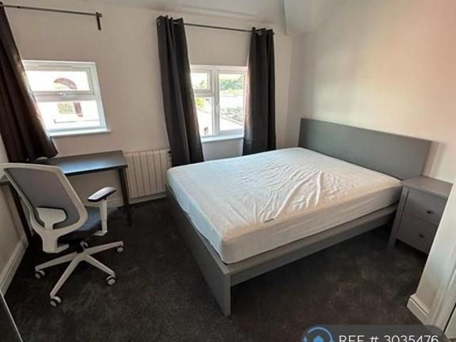 Apartment for rent in Woodhouse, West Yorkshire