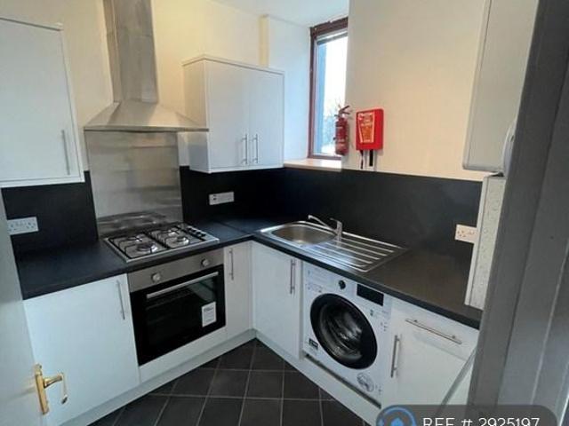Flat for rent in West End, Scotland