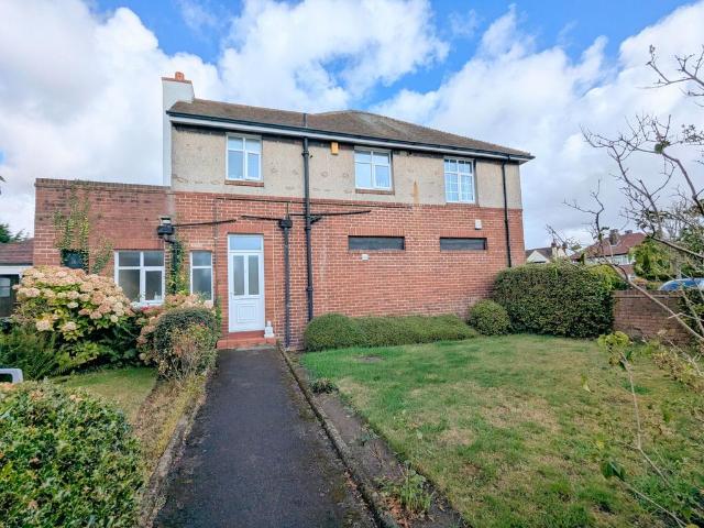 Flat for rent in Meols Cop, Southport