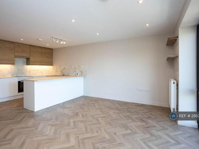 Apartment for rent in Saltdean, Brighton & Hove