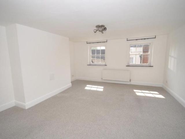 Apartment for rent in Troy Town, Rochester