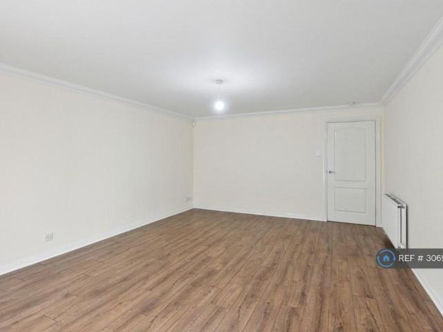 Apartment for rent in Claythorn, Glasgow