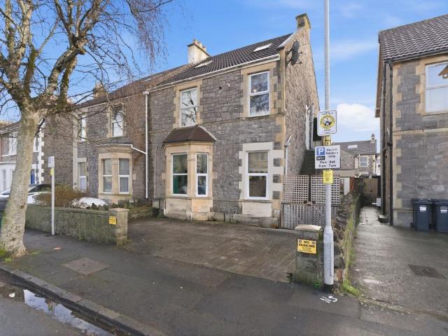 Flat for rent in Weston-super-mare, North Somerset