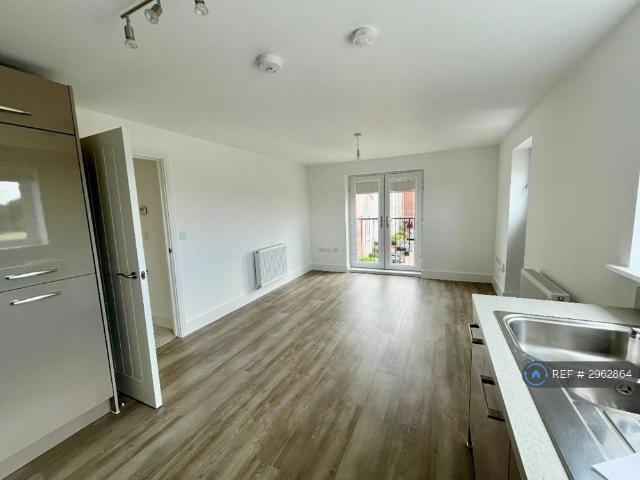 Flat for rent in New Bilton, Warwickshire