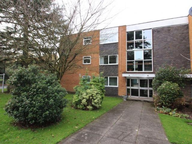 Flat for rent in Four Oaks, West Midlands