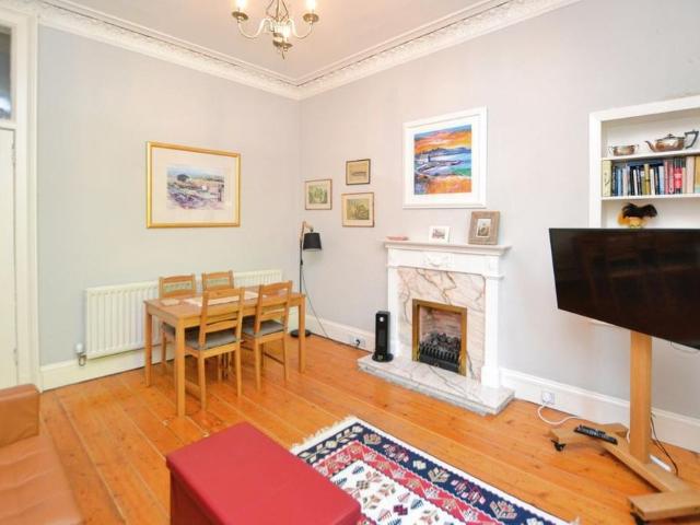 Apartment for rent in Davidson's Mains, Scotland