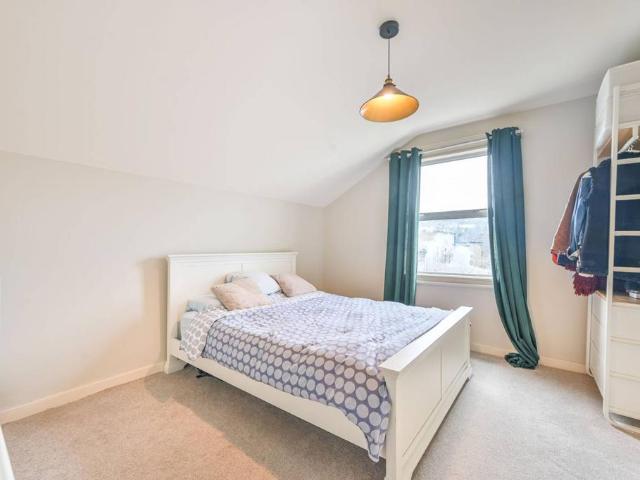 Flat for rent in Harlesden, Greater London
