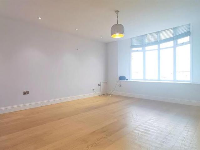 Apartment for rent in Bramley, South Yorkshire