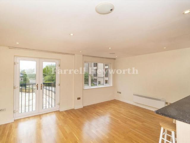 Apartment for rent in Castle and Priory Precinct, Bare