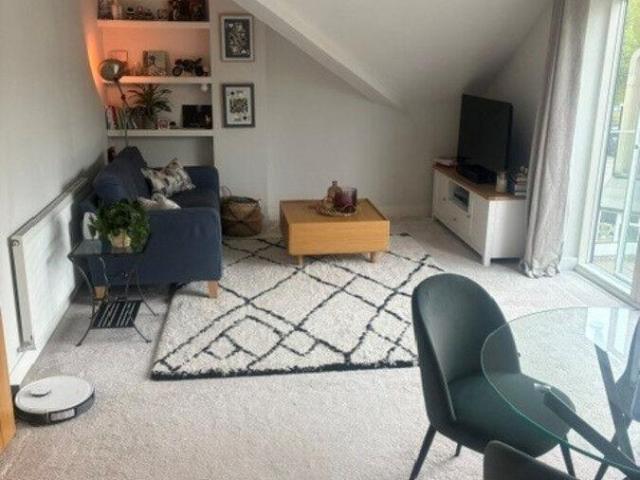 Flat for rent in Great Stoatley, Fole