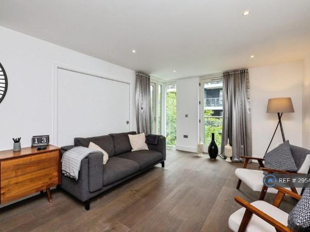 Flat for rent in Hoxton, Greater London