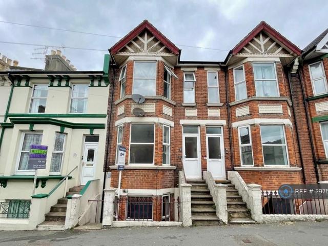 Flat for rent in Broomgrove, Guestling Green