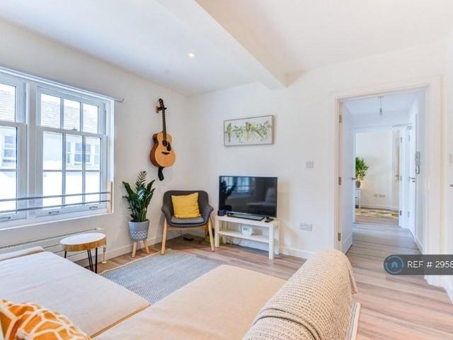Apartment for rent in Round Hill, Brighton & Hove