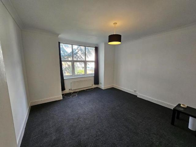 Apartment for rent in Streatham, Greater London