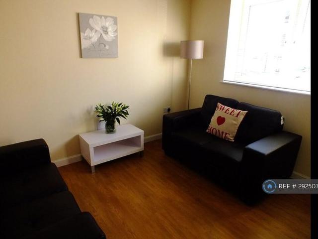 Apartment for rent in Ballindoch, Scotland