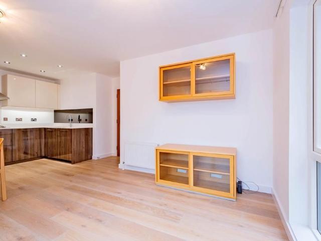 Apartment for rent in Ballindoch, Scotland