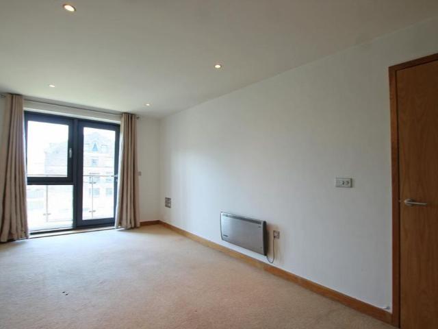 Apartment for rent in Baildon, West Yorkshire
