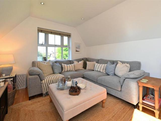 Apartment for rent in West Barnham, Clapham