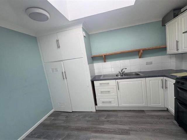 Flat for rent in Fairmile, Christchurch