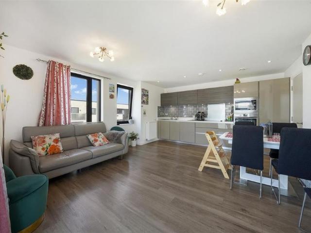 Apartment for rent in Sudbury, Greater London