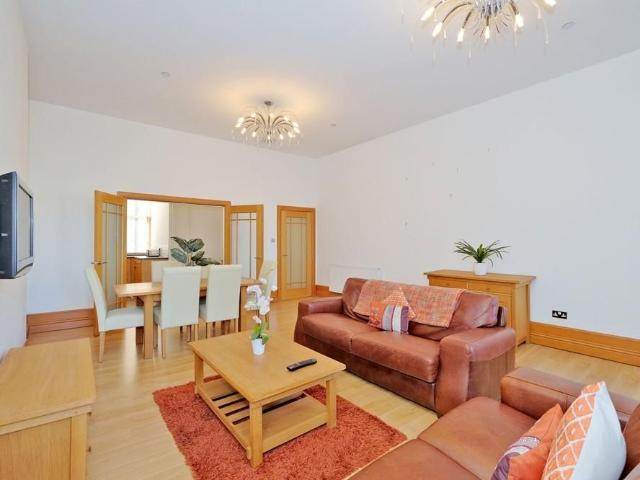 Apartment for rent in City Centre, Ballindoch