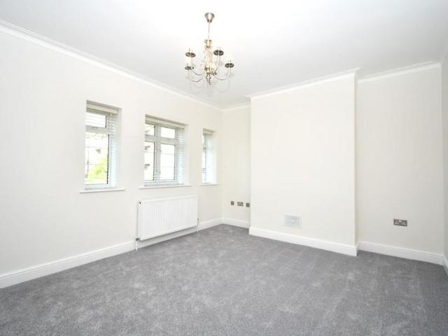 Apartment for rent in South Woodford, Greater London