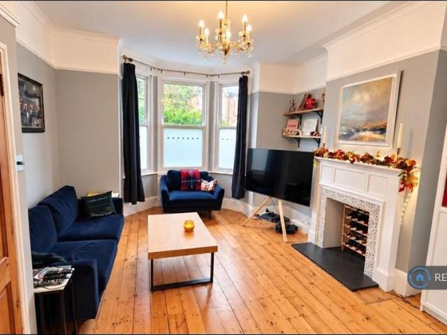 Apartment for rent in London Borough of Croydon, Greater London