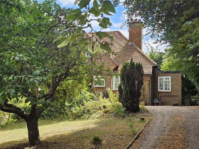 Flat for rent in Jordans, Buckinghamshire