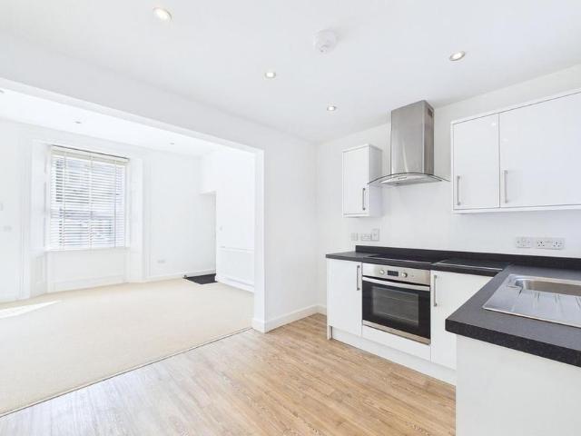 Apartment for rent in West End, Clevedon