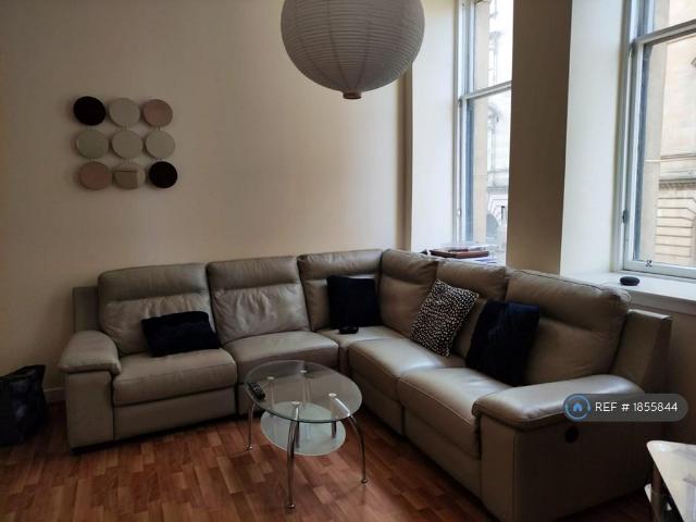Flat for rent in Merchant City, Scotland