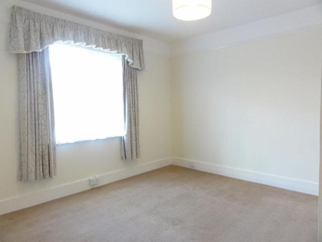 Apartment for rent in Cox Green, Horsham