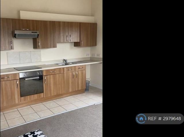 Flat for rent in Balby, South Yorkshire