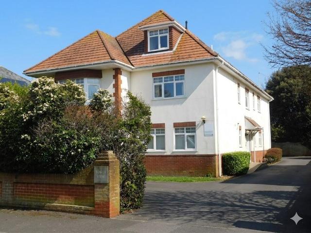 Flat for rent in Southbourne, Bournemouth