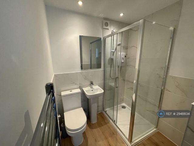 Apartment for rent in Calderstones