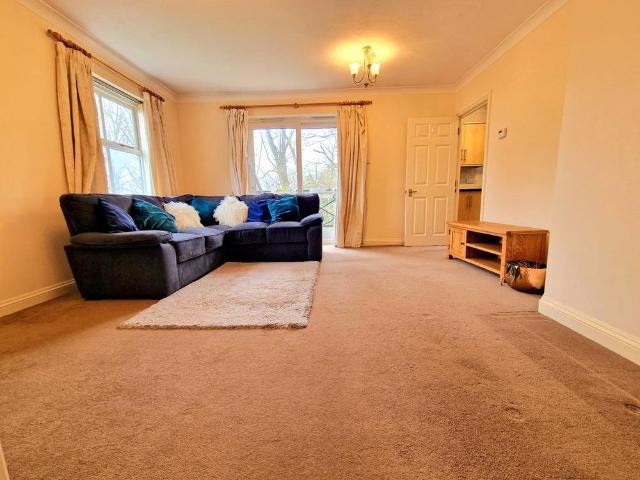 Apartment for rent in Banister's Park, City Of Southampton