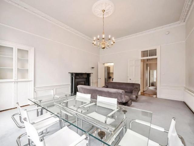 Apartment for rent in Silvermills, New Town