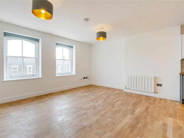 Apartment for rent in Clapton, Lower Clapton