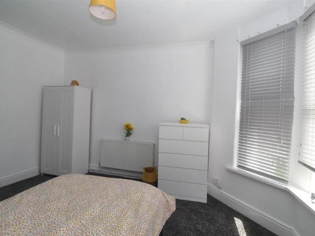 Apartment for rent in Falcon Lodge, Wales