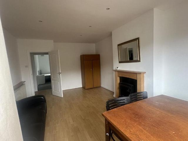 Apartment for rent in Greenhill, Greater London