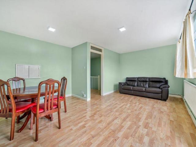Apartment for rent in Fallow Corner, Greater London
