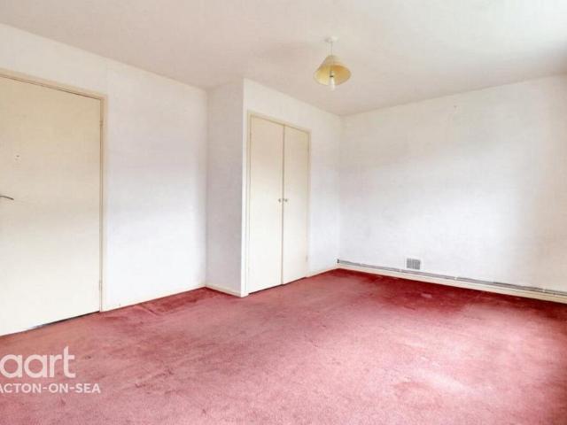 Flat for rent in Dale Hill, Essex