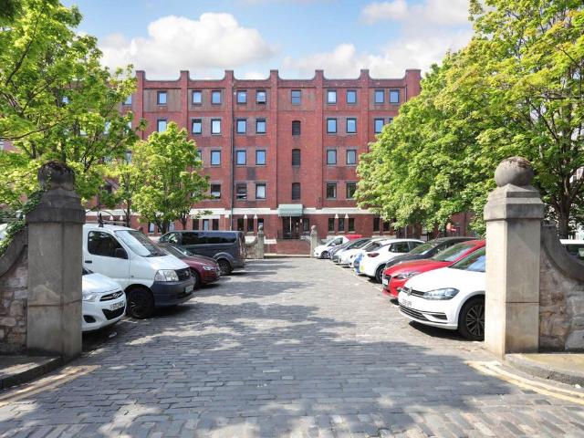 Flat for rent in North Leith, Scotland