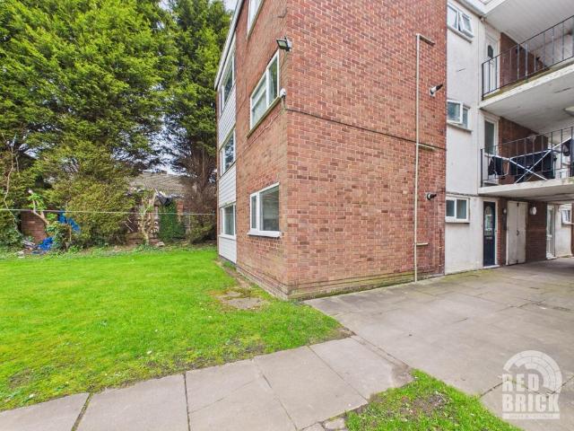 Flat for rent in West Midlands
