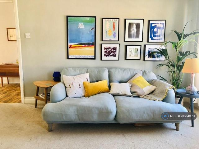 Flat for rent in Withycombe, Budlake