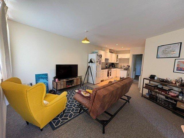 Apartment for rent in Eastleigh, Helford