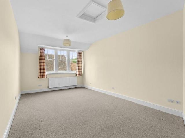 Apartment for rent in Monks Risborough, Princes Risborough