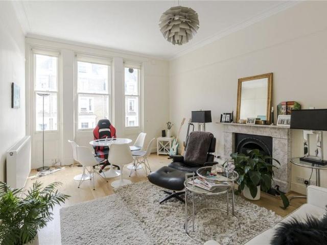 Apartment for rent in South Kensington, Greater London